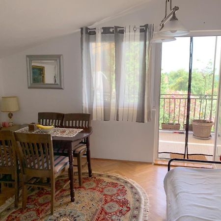 Guest House Villa Kosa Биела Экстерьер фото