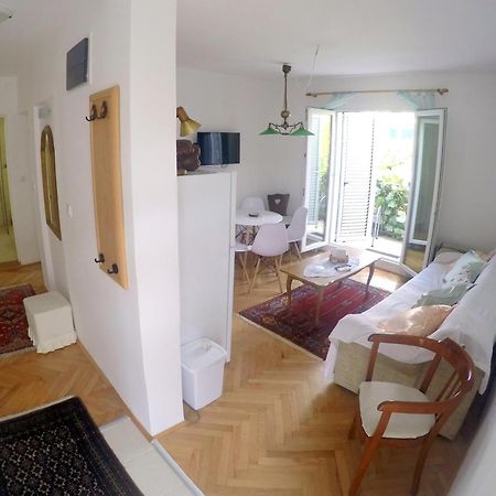Guest House Villa Kosa Биела Экстерьер фото