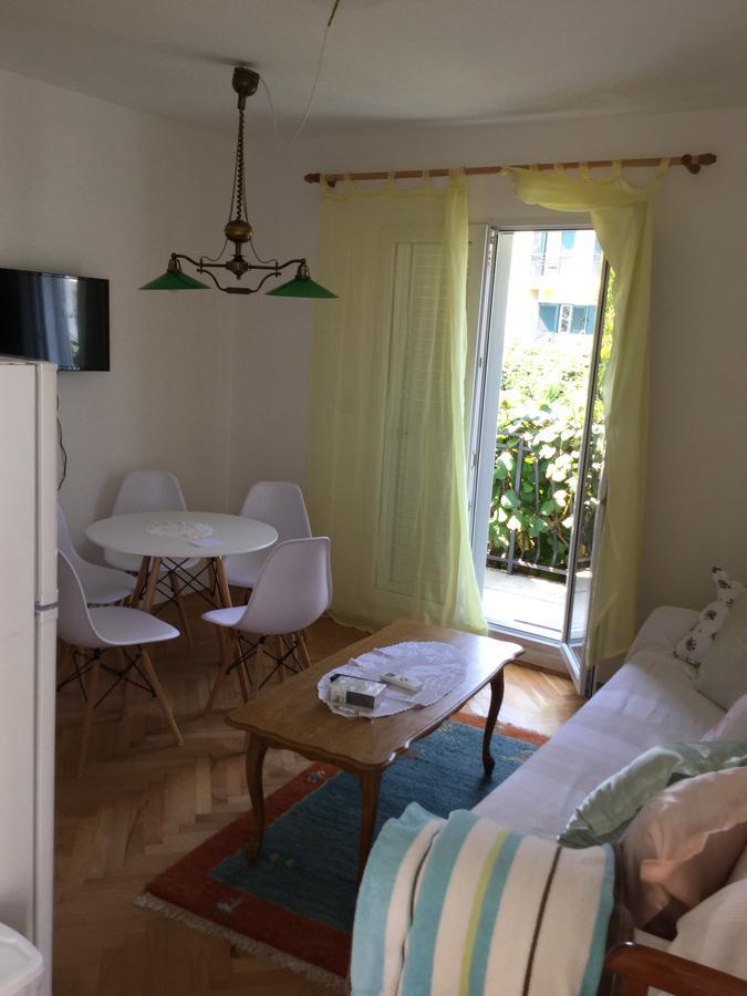 Guest House Villa Kosa Биела Экстерьер фото
